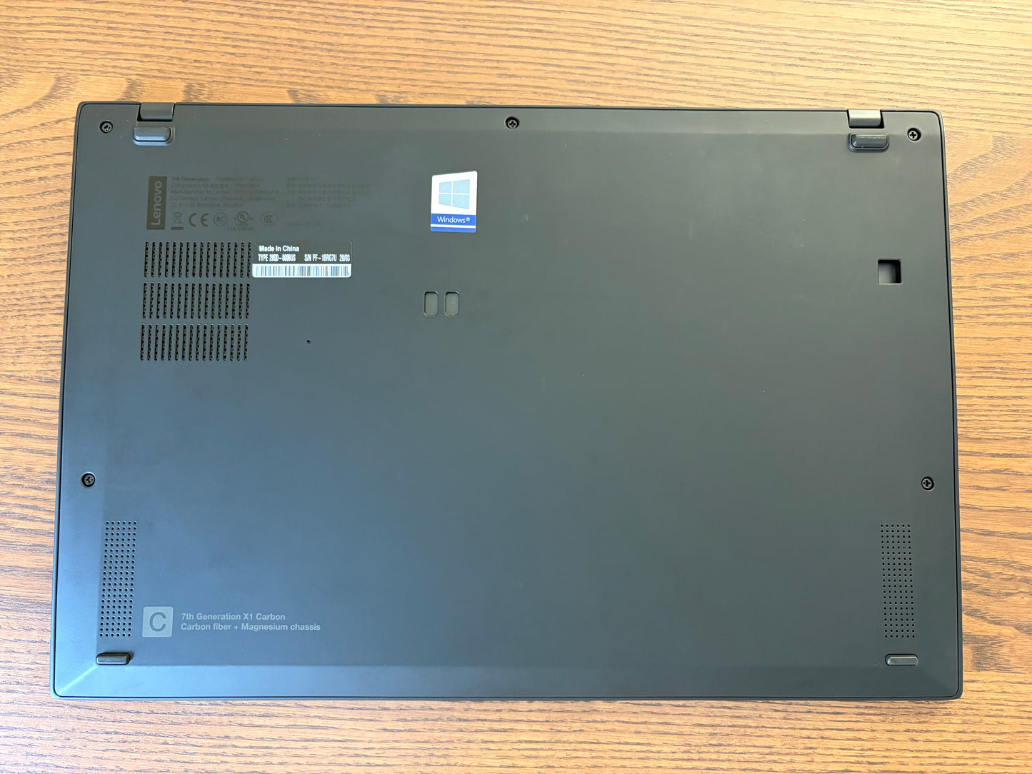 Lenovo X1 Carbon Gen 7